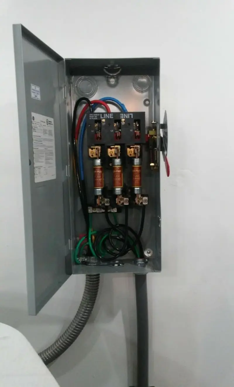 Three-phase disconnect switch installed for Smoke Detector Installation in Pleasantville